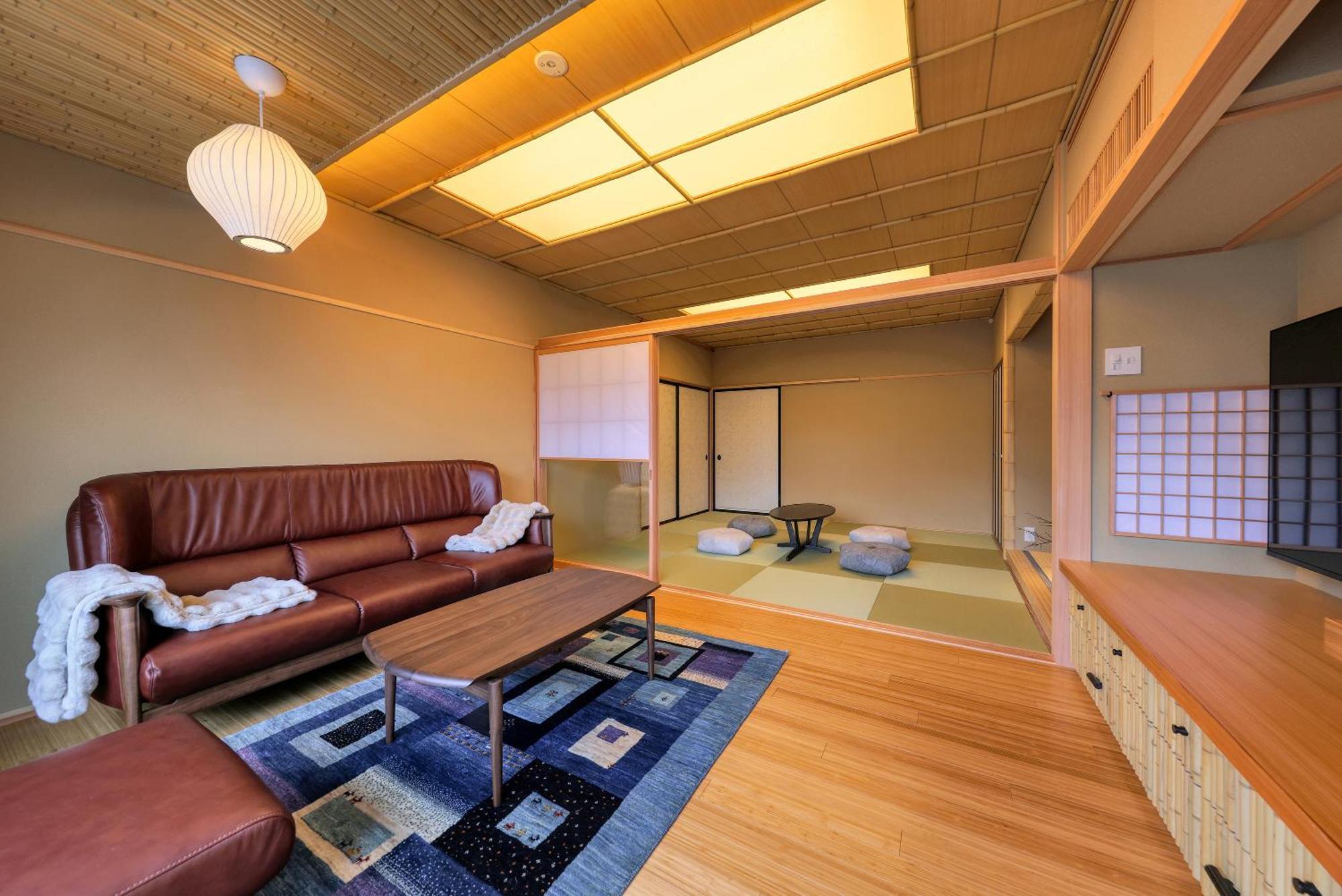 Ryokan Honjin Hiranoya Kachoan 5*